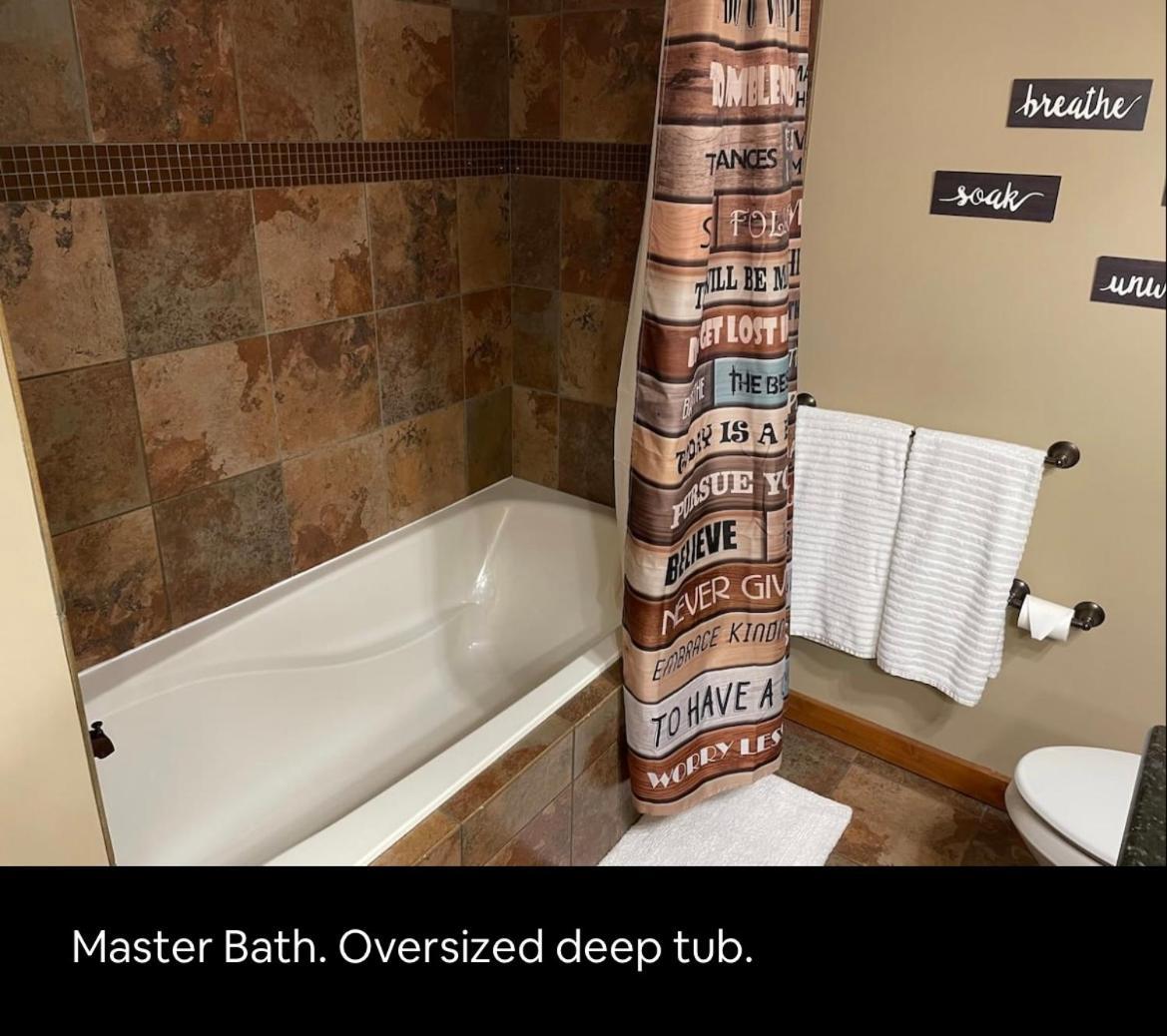 Penthouse Mountain Haven With Community Apartment *